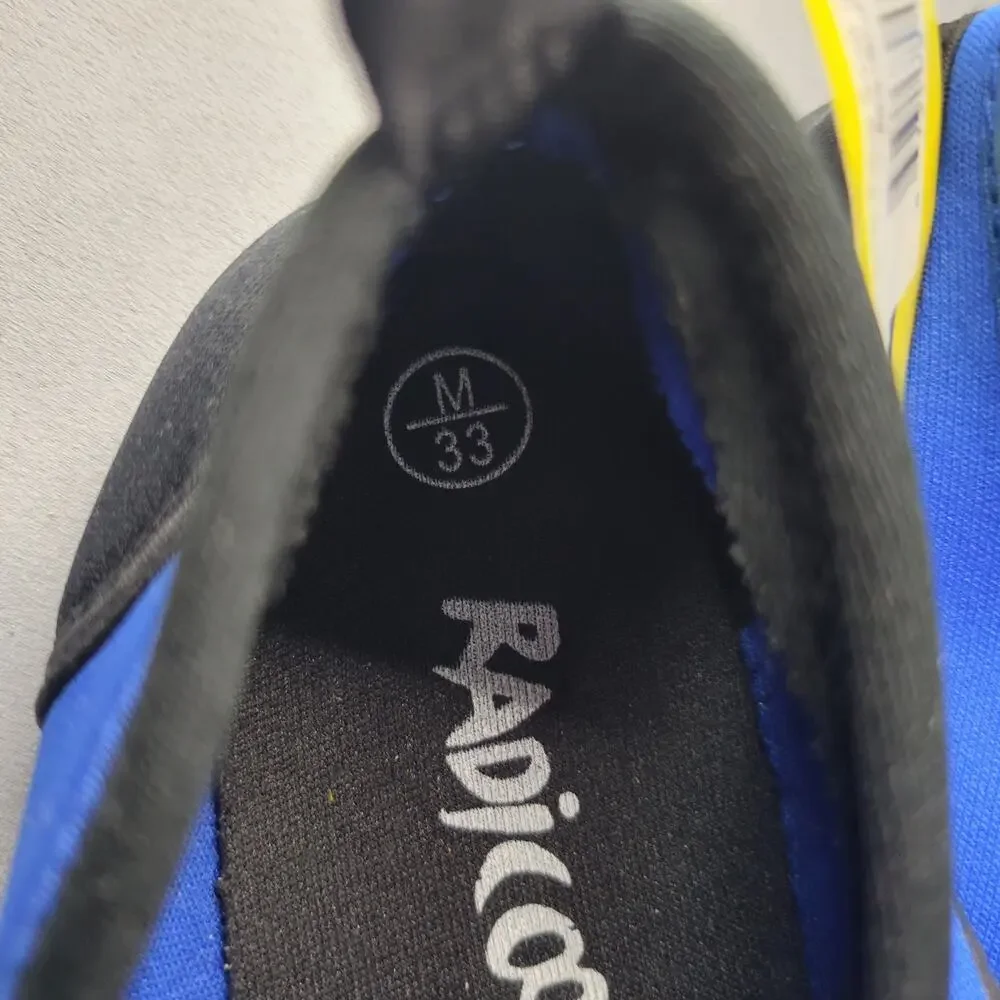 Radicool Aqua Water Shoes Boys Size Medium Water Swim Beach SPF Swim Shoes NEW